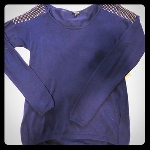 Women’s EXPRESS Sweater